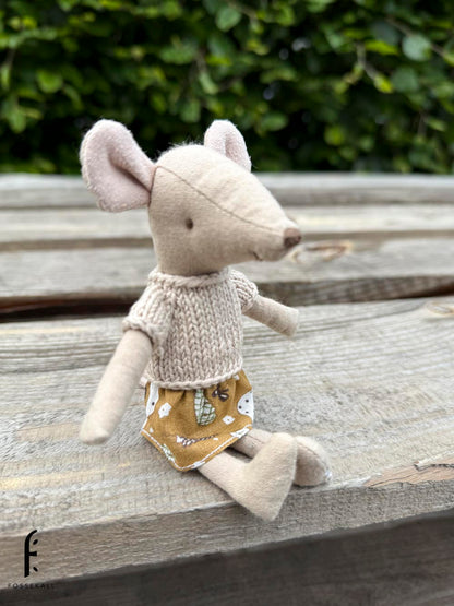 Handmade Cotton Tops for Maileg Mouse | Rose & Linen