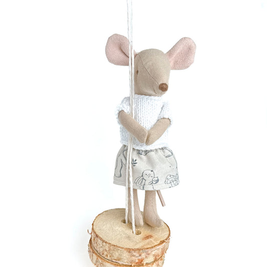 Skirt for Maileg Mice with rabbit and other animals