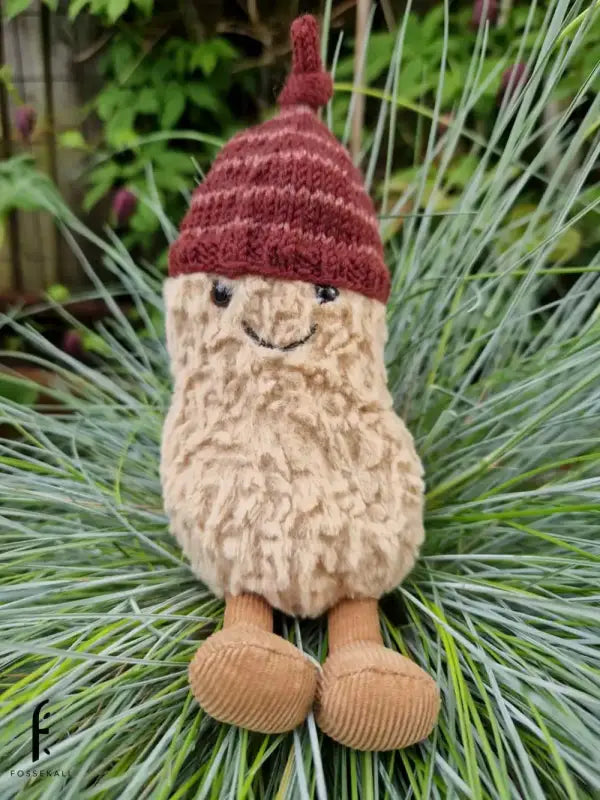 Peanut hat - burgundy with stripes