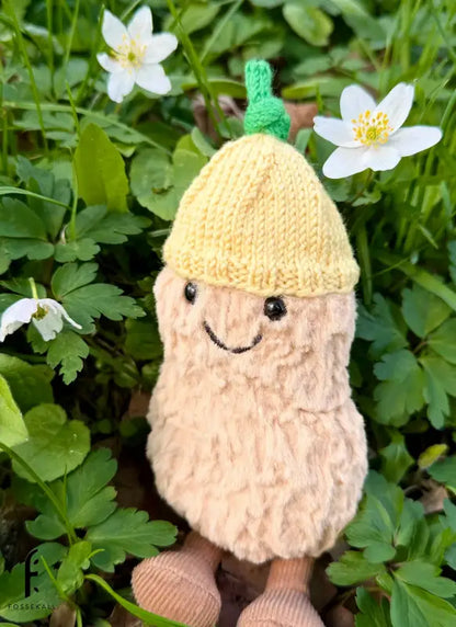 Peanut hat - lemon