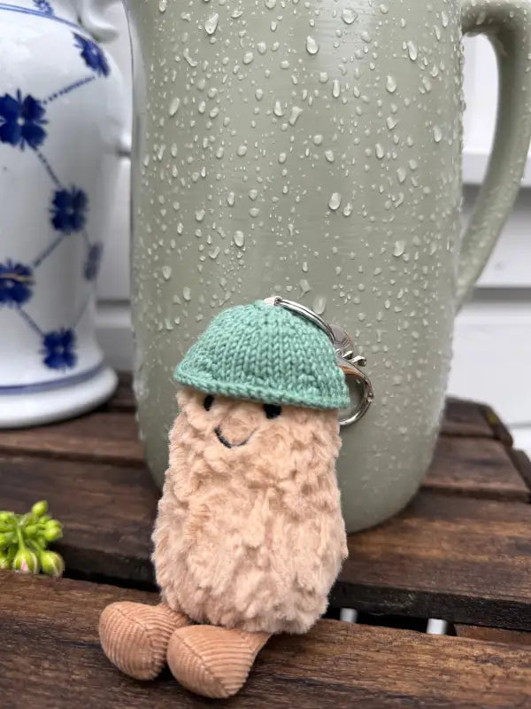 Hat for Peanut bag charm - green