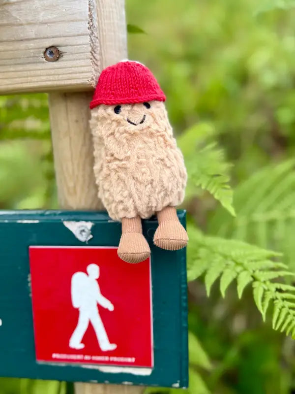 Hat for Peanut bag charm - red