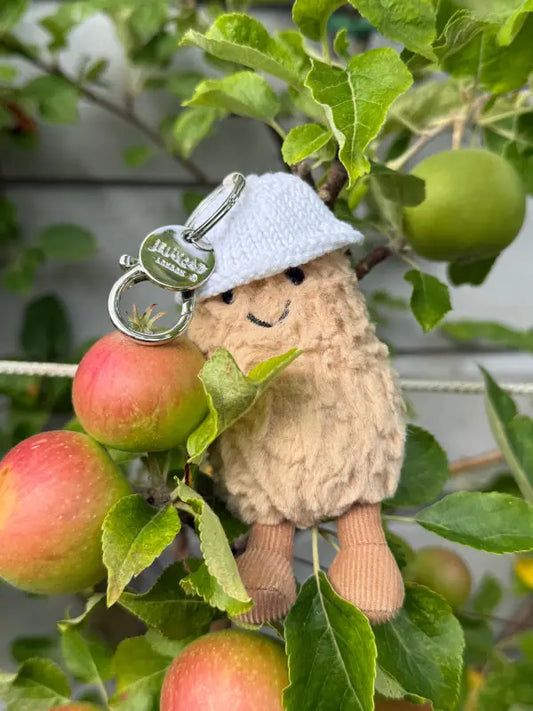 Hat for Peanut bag charm - white