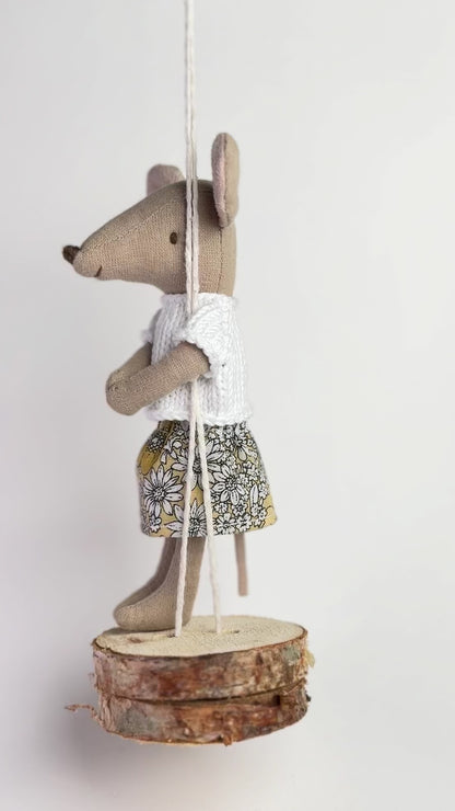 Skirt for Maileg Mouse - Wild Daisy