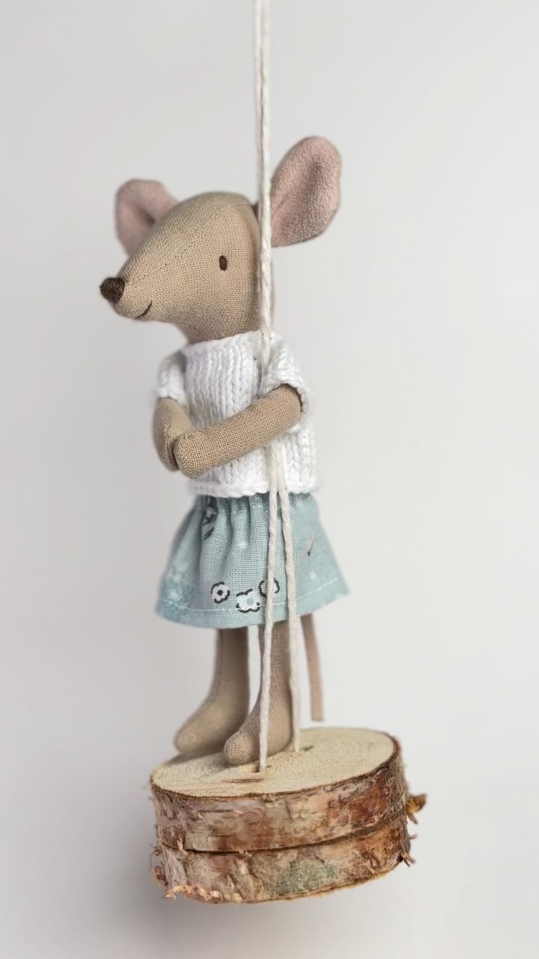 Maileg.Skirt.Soft.Breeze